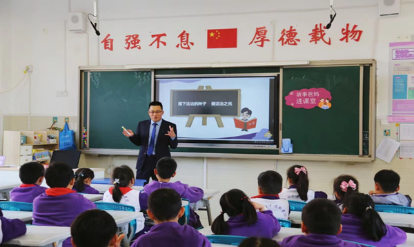 中特_副本.png